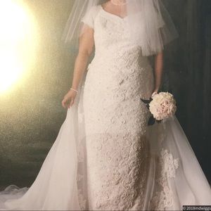 Wedding Dress-Detachable Train (train sep. lstng)